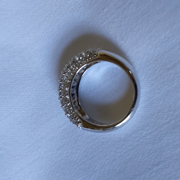 SWAROVSKI Crystal Silver Ring - Picture 6 of 8